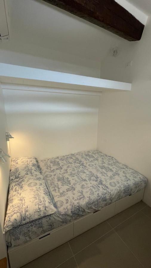 Seafront Rooftop Flat W/ Terrace 韦内雷港 外观 照片
